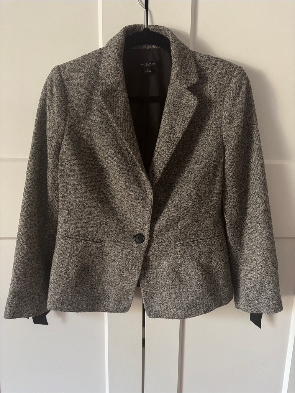 Ann Taylor Blazer Women’s Size 6 Gray Wool Blend